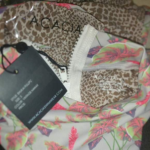 New acacia ehukai rashguard vintage hawaii S suit - Picture 4 of 8